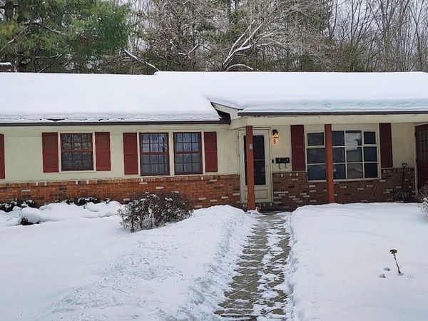9 Fourth Street, Fair Haven, VT 05743