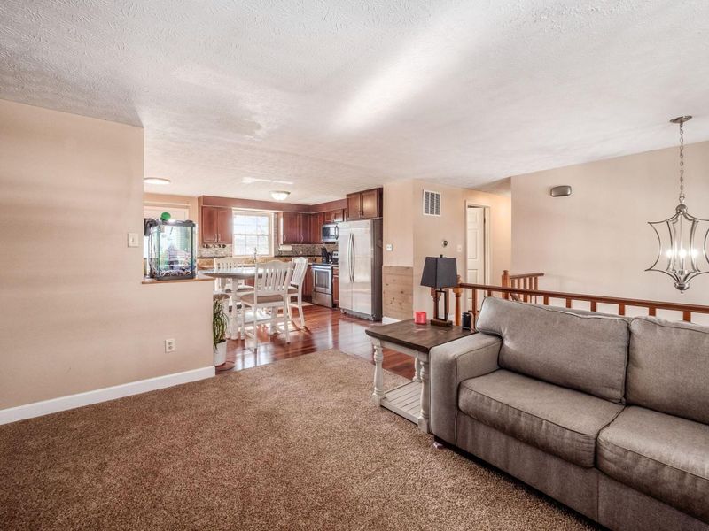 7001 Richfield Drive, Reynoldsburg, OH 43068 Photo 11