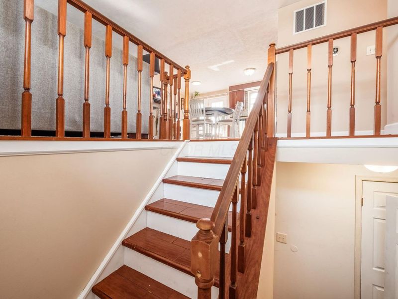 7001 Richfield Drive, Reynoldsburg, OH 43068 Photo 2