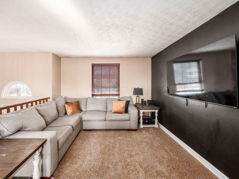 7001 Richfield Drive, Reynoldsburg, OH 43068 Photo 9