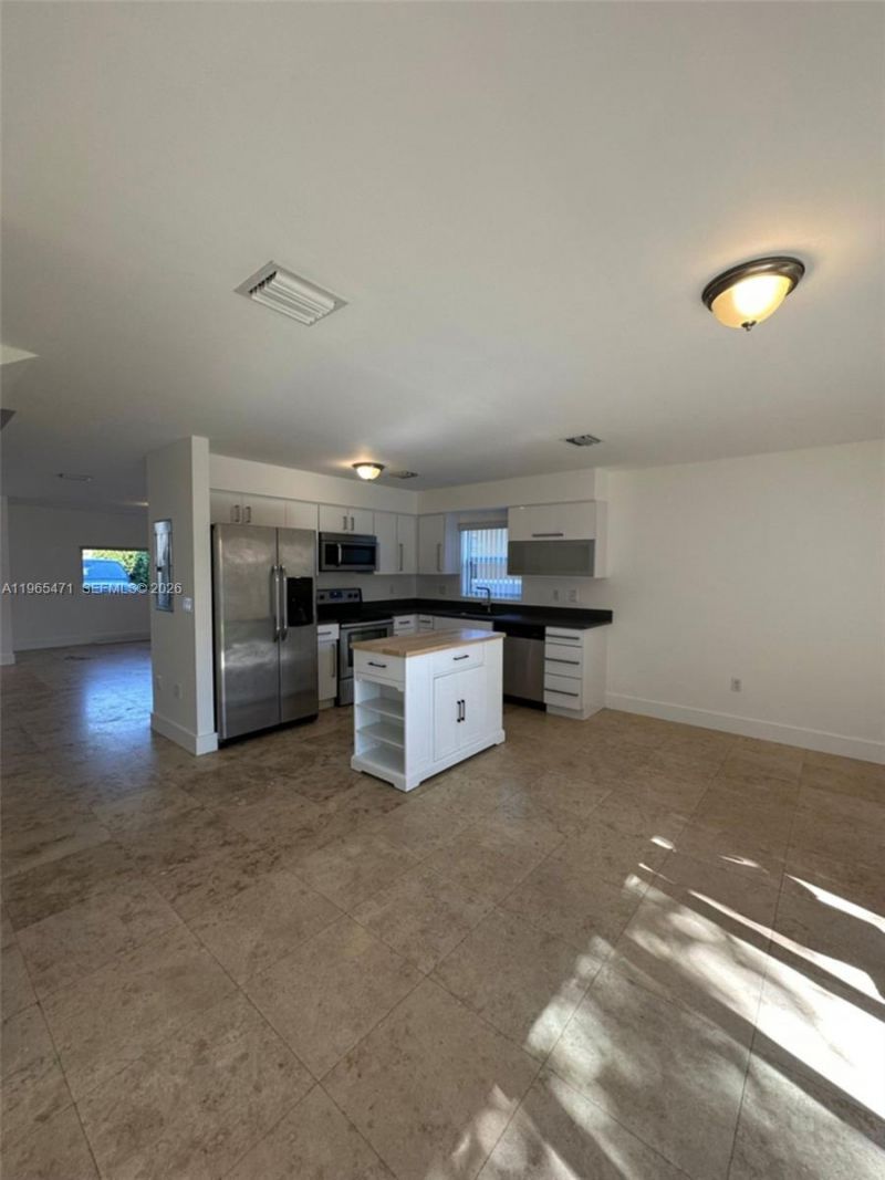 2772 SW 31st Ct , Unit 2772, Miami, FL 33133 Photo