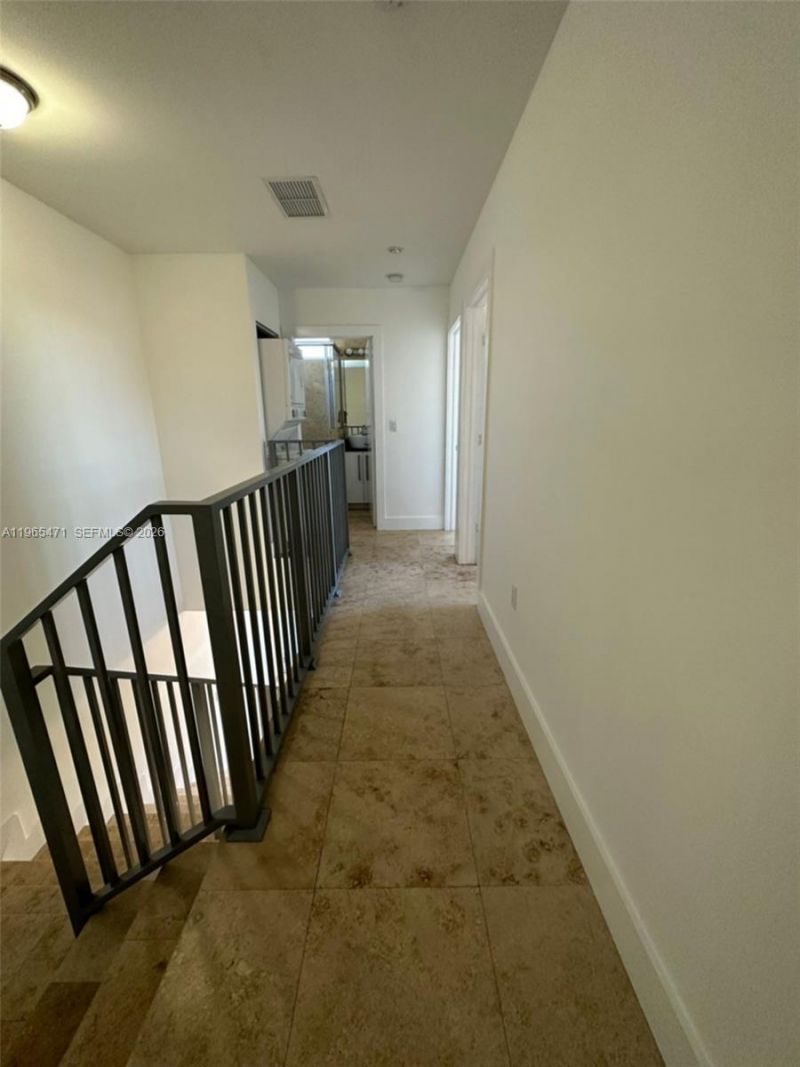 2772 SW 31st Ct , Unit 2772, Miami, FL 33133 Photo