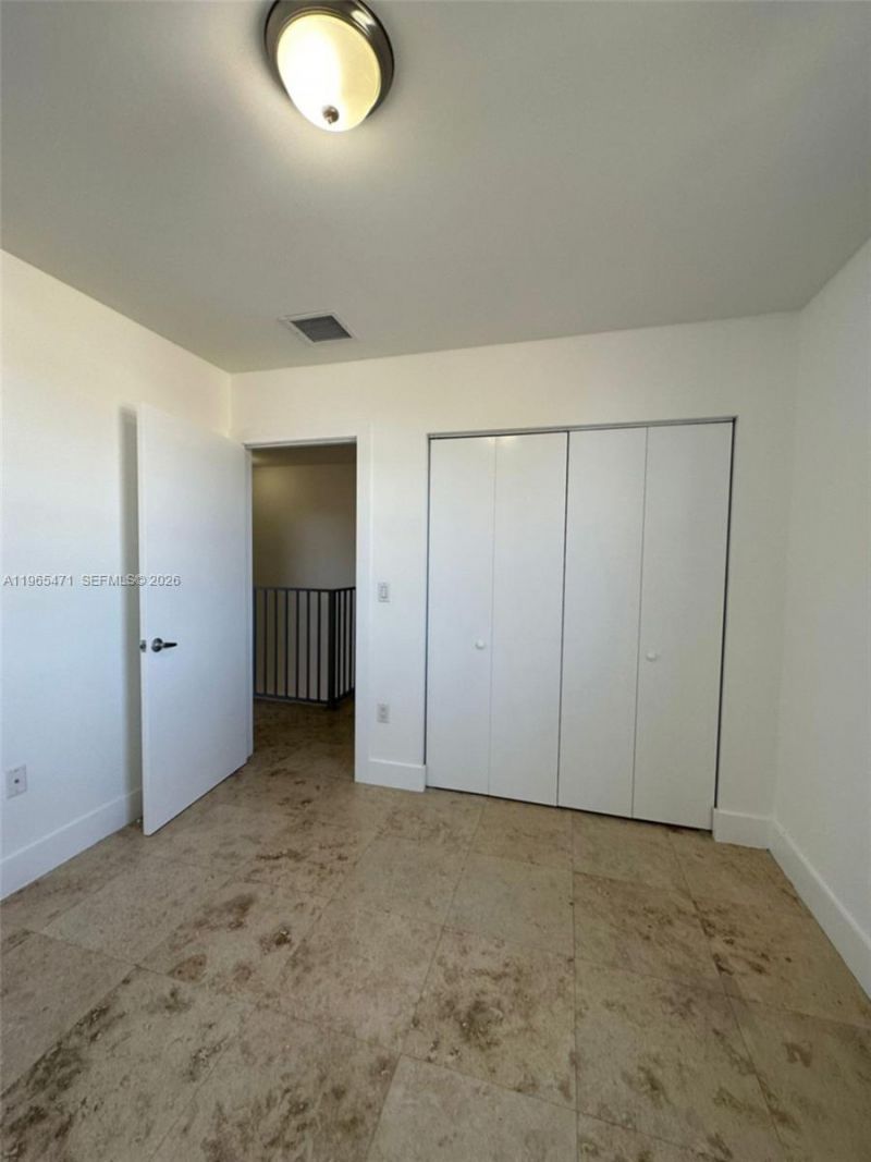 2772 SW 31st Ct , Unit 2772, Miami, FL 33133 Photo