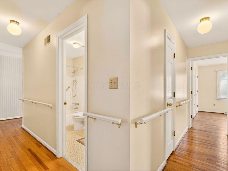 710 Hawthorne Drive, Circleville, OH 43113 Photo 24