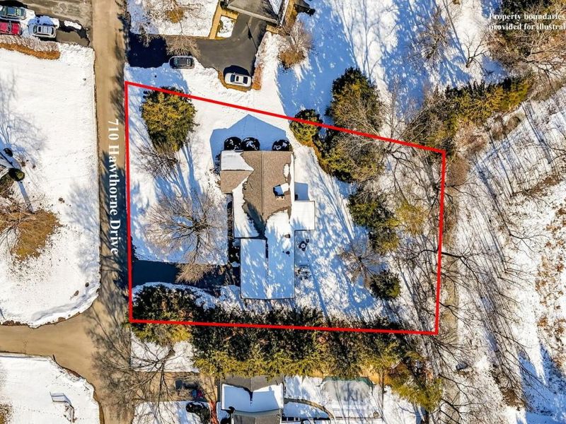 710 Hawthorne Drive, Circleville, OH 43113 Photo 4