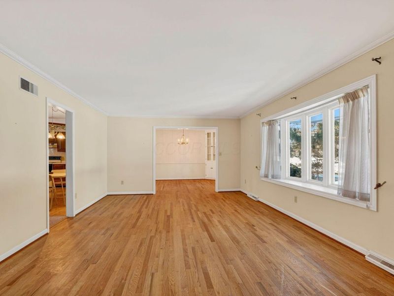 710 Hawthorne Drive, Circleville, OH 43113 Photo 8