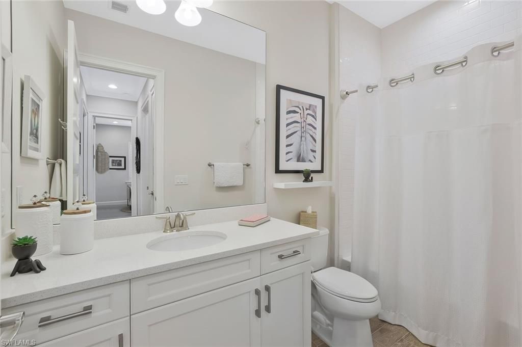 5665 Highbourne Dr, Naples, FL 34113 Photo