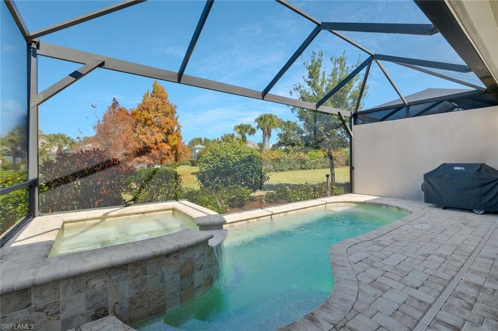 5665 Highbourne Dr, Naples, FL 34113 Photo