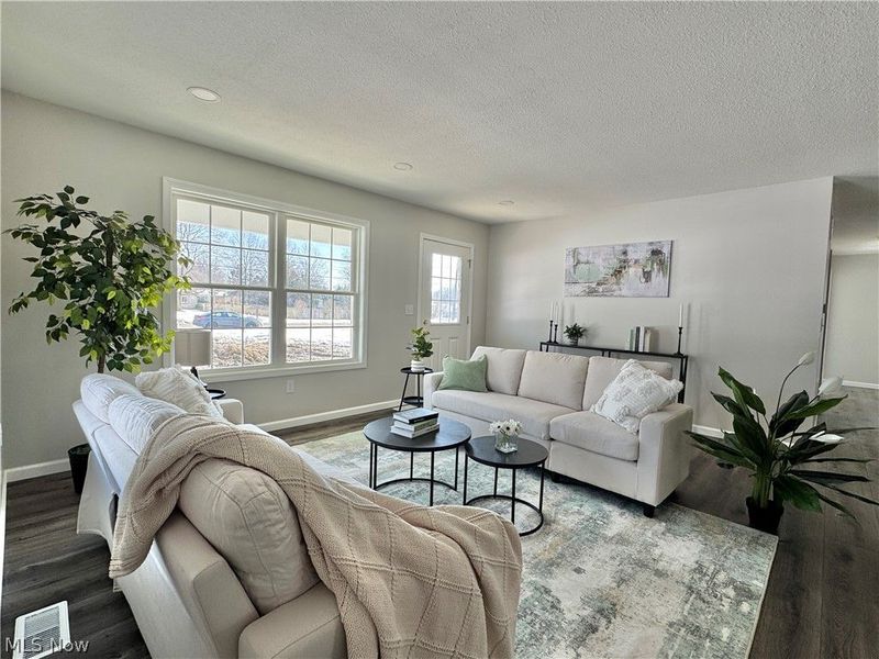 406 S Raccoon Road, Austintown, OH 44515 Photo 3