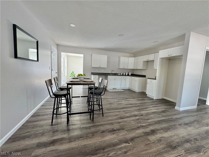 406 S Raccoon Road, Austintown, OH 44515 Photo 6