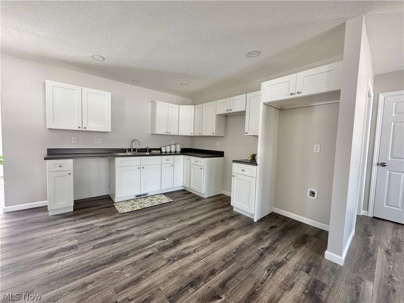 406 S Raccoon Road, Austintown, OH 44515 Photo 7