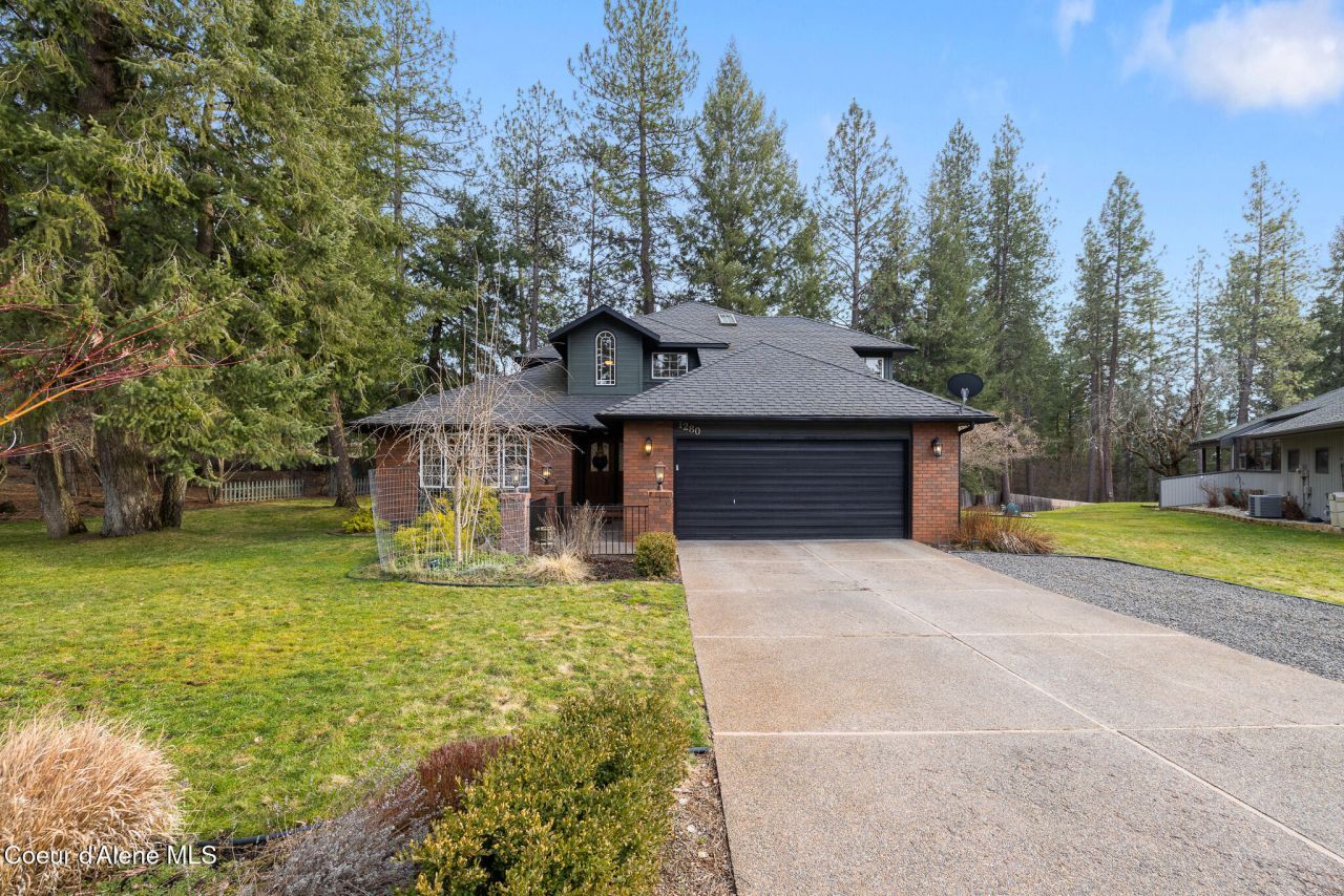 1280 E Glenmore Ct, Hayden, ID 83835 Main Photo