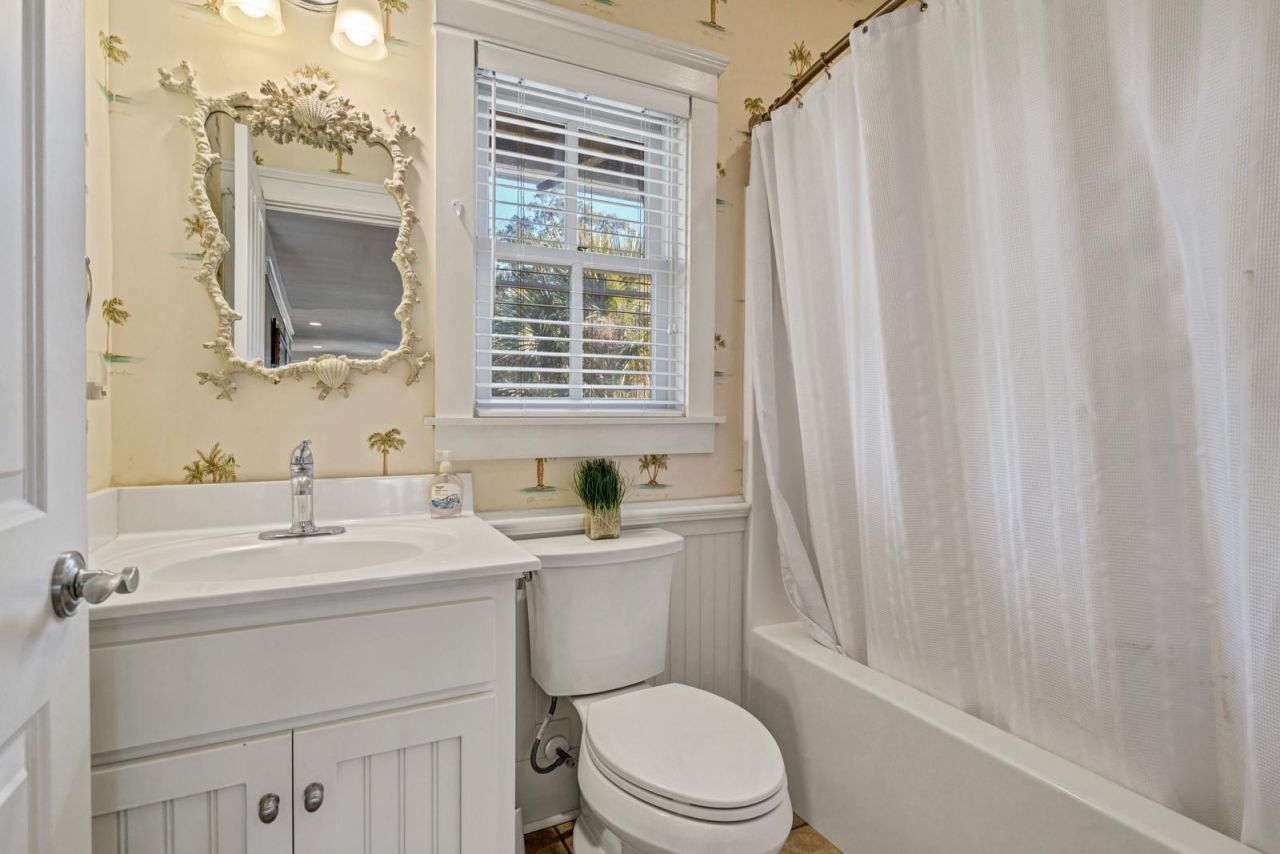 801 B Jungle Road Photo 16