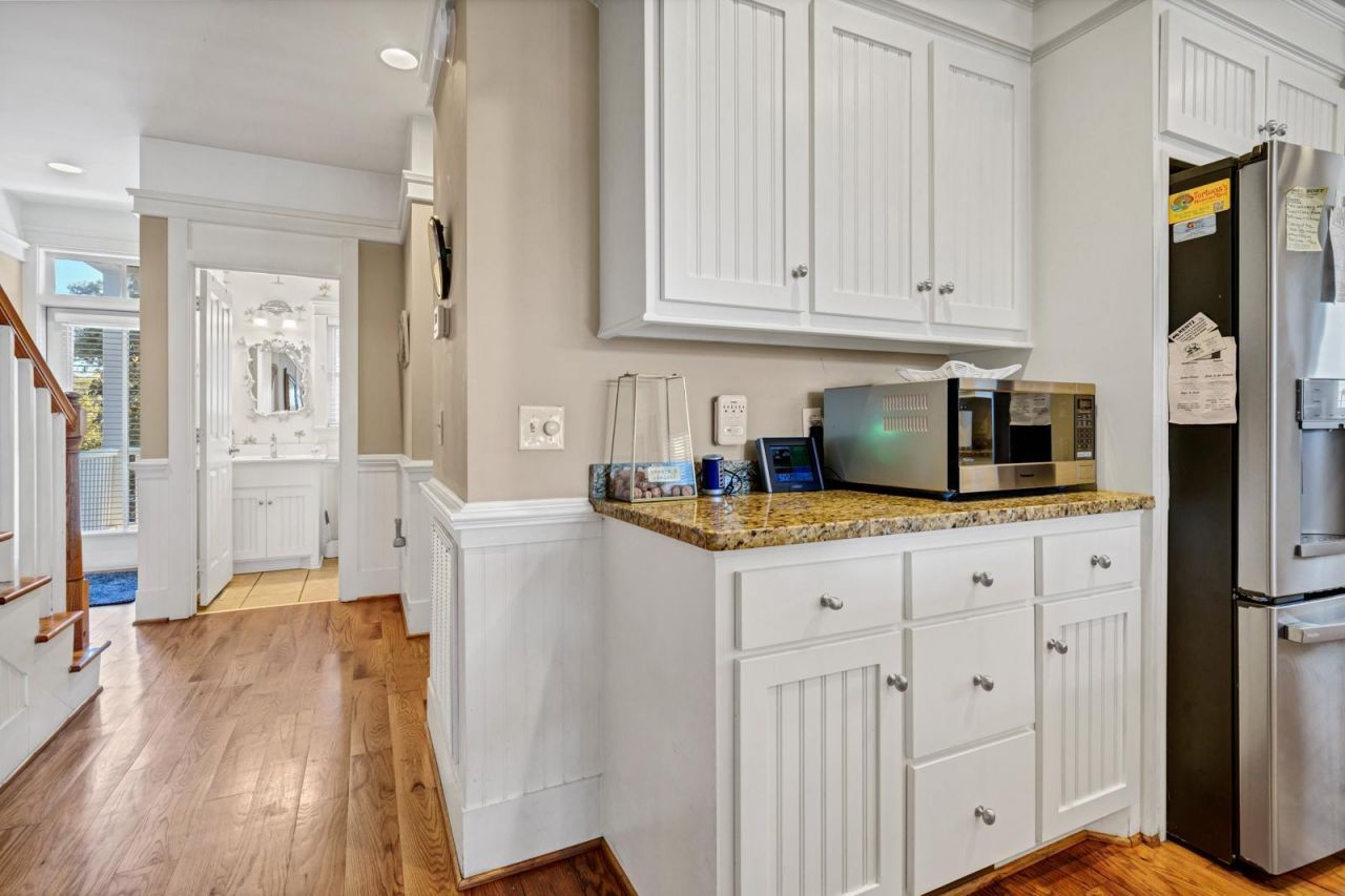 801 B Jungle Road Photo 5