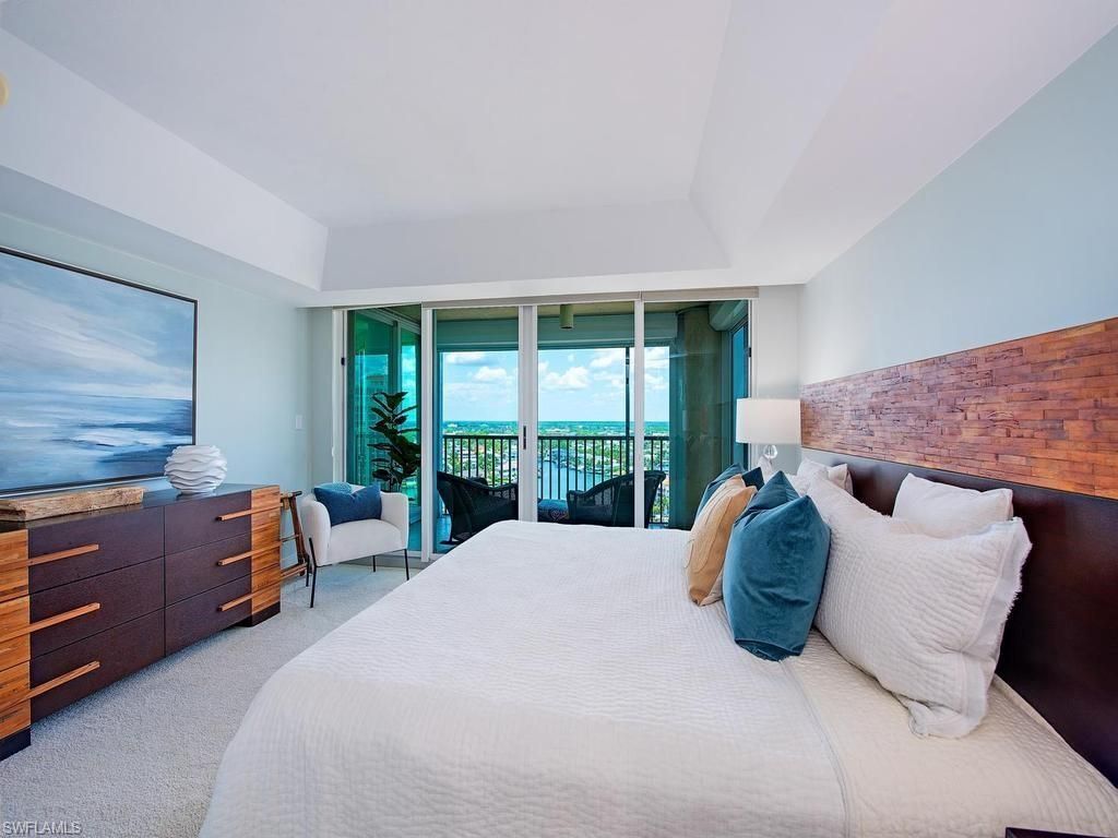 4651 Gulf Shore Blvd N, Unit 1707, Naples, FL 34103 Photo
