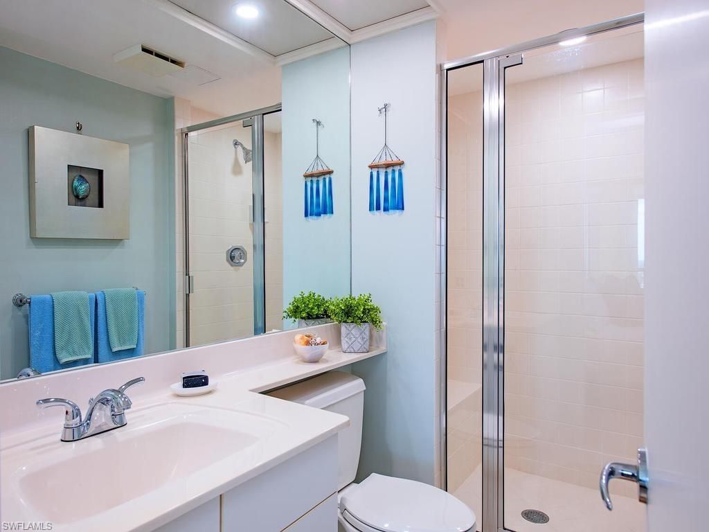 4651 Gulf Shore Blvd N, Unit 1707, Naples, FL 34103 Photo