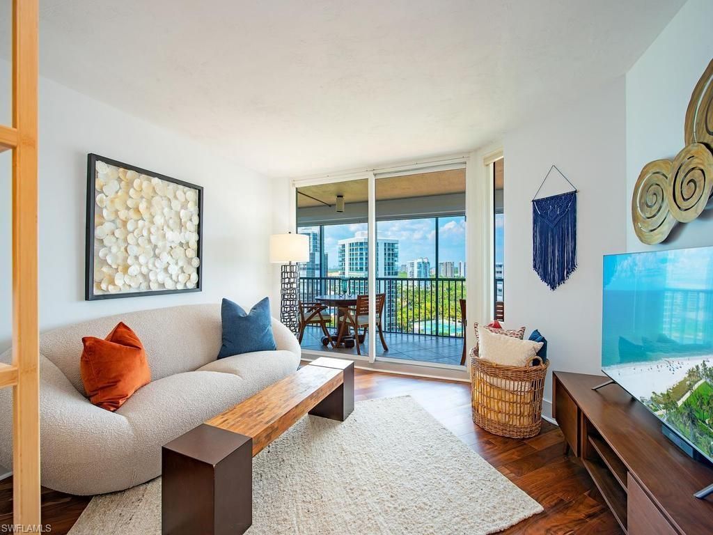 4651 Gulf Shore Blvd N, Unit 1707, Naples, FL 34103 Photo