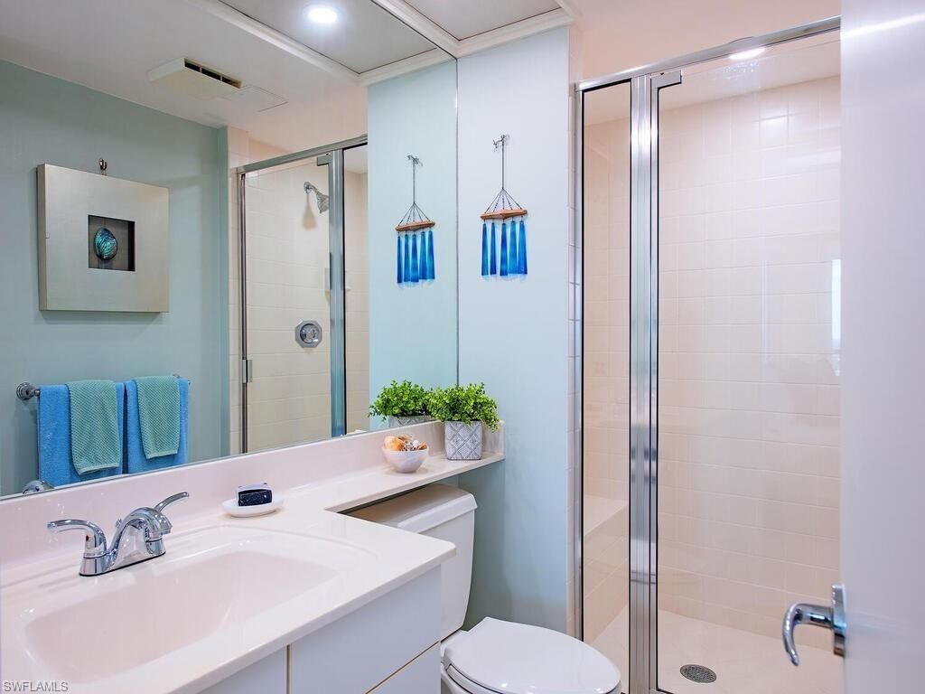 4651 Gulf Shore Blvd N, Unit 1707, Naples, FL 34103 Photo