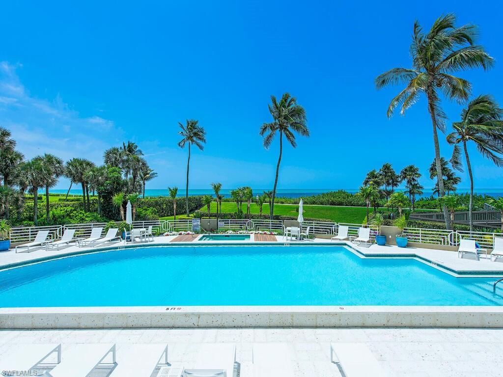 4651 Gulf Shore Blvd N, Unit 1707, Naples, FL 34103 Photo