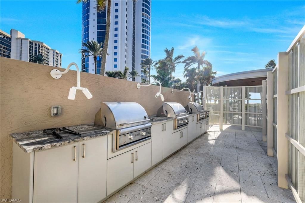 4651 Gulf Shore Blvd N, Unit 1707, Naples, FL 34103 Photo