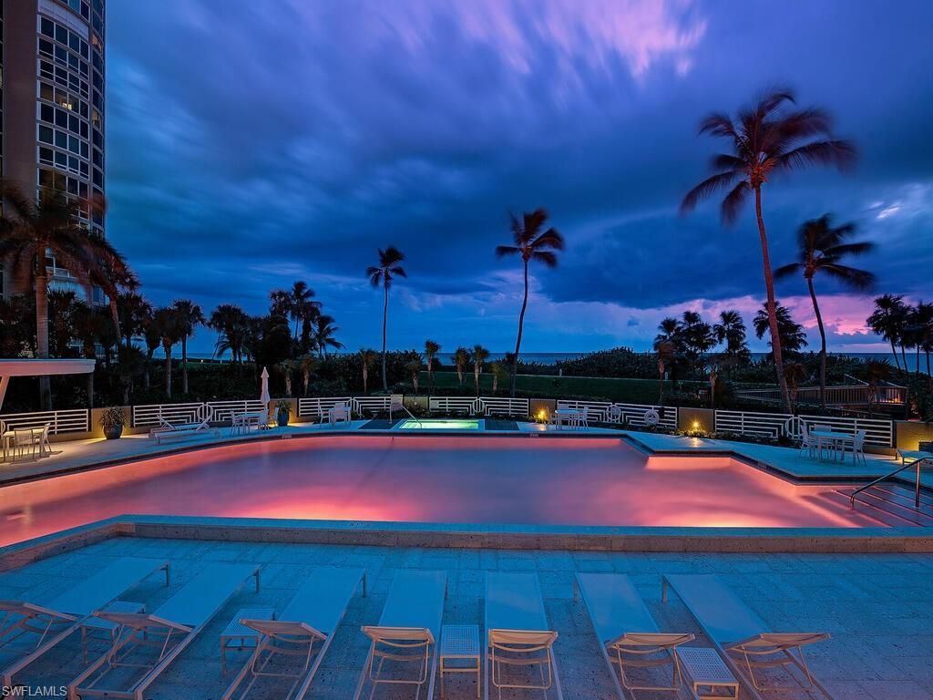 4651 Gulf Shore Blvd N, Unit 1707, Naples, FL 34103 Photo