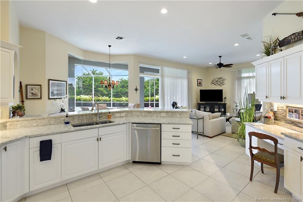 4094 SW Gleneagle Circle, Palm City, FL 34990 Photo