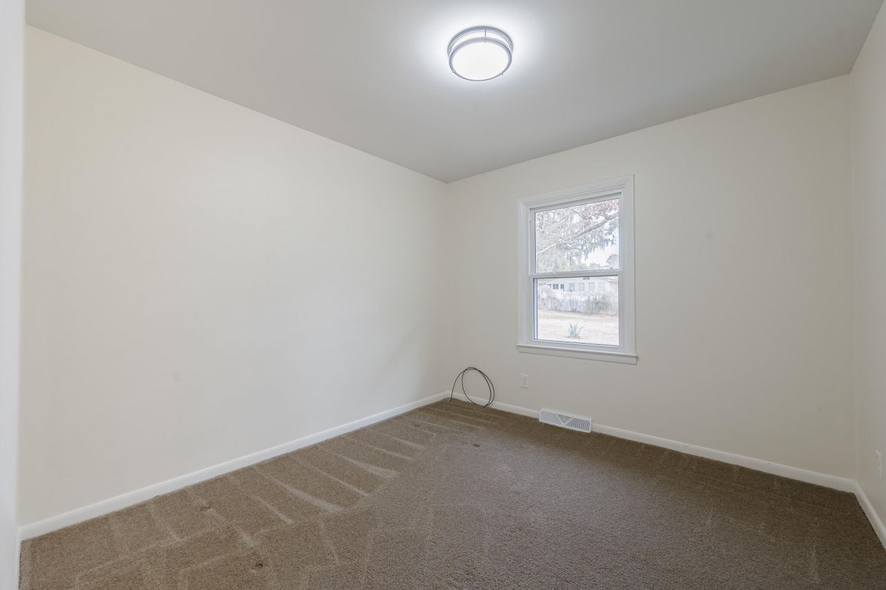 113 Lamie Drive Photo 12