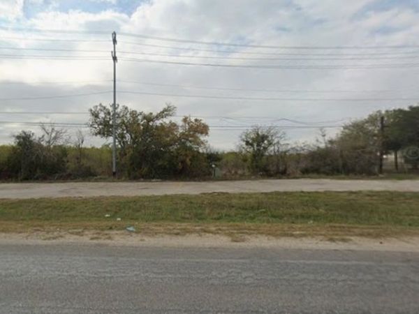 11555 fm 1518, Schertz, TX 78108