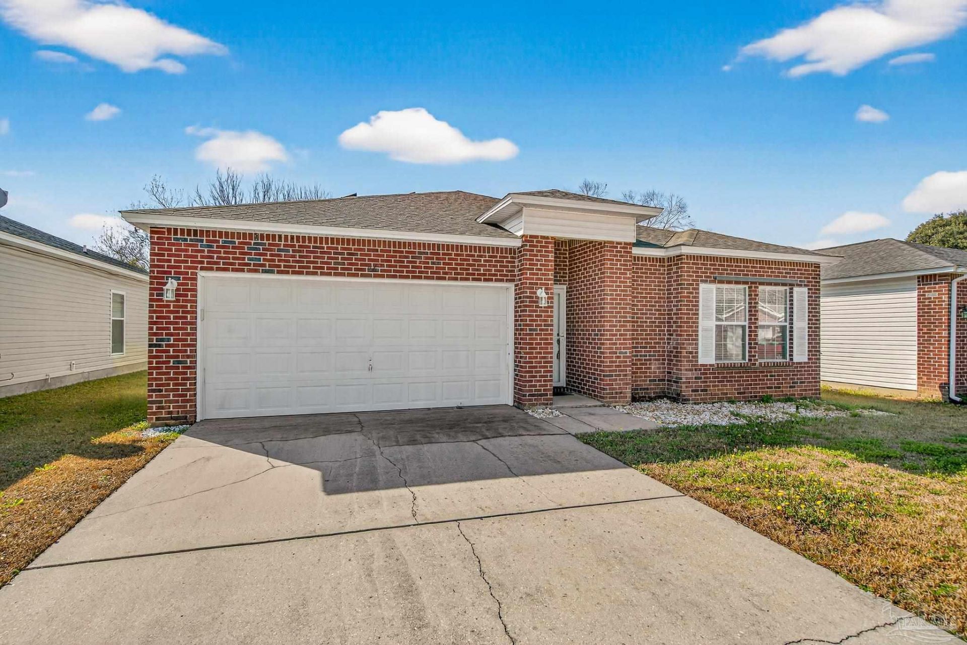 627 Saleta St, Pensacola, FL 32534 Main Photo