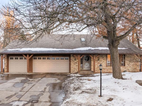 7686 Blackwell Court N, Inver Grove Heights, MN 55076