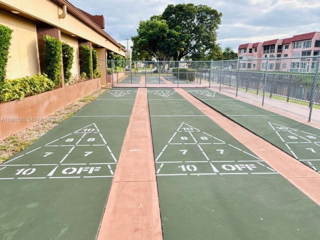 2780 N Pine Island Rd, Unit 101, Sunrise, FL 33322 Photo