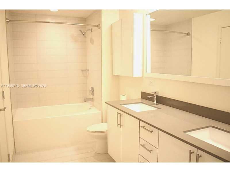 999 SW 1st Ave , Unit 2106, Miami, FL 33130 Photo