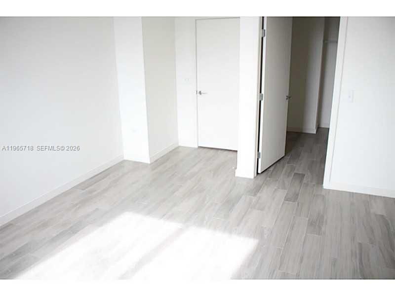 999 SW 1st Ave , Unit 2106, Miami, FL 33130 Photo