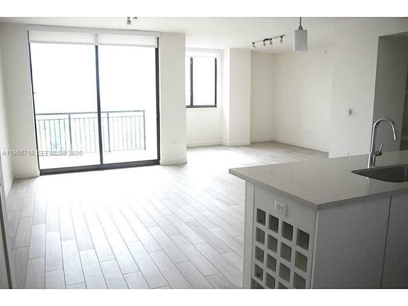 999 SW 1st Ave , Unit 2106, Miami, FL 33130 Photo