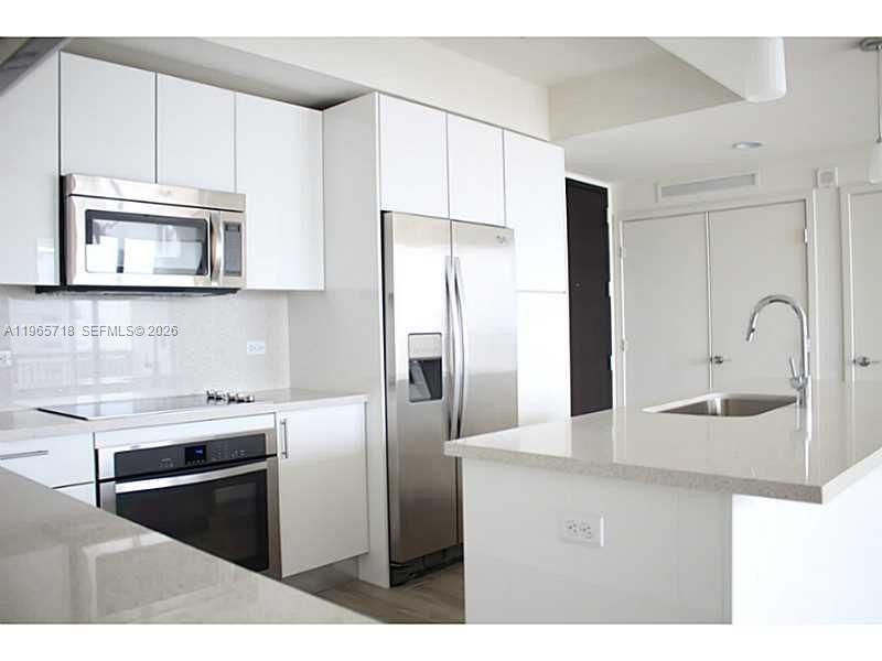 999 SW 1st Ave , Unit 2106, Miami, FL 33130 Photo