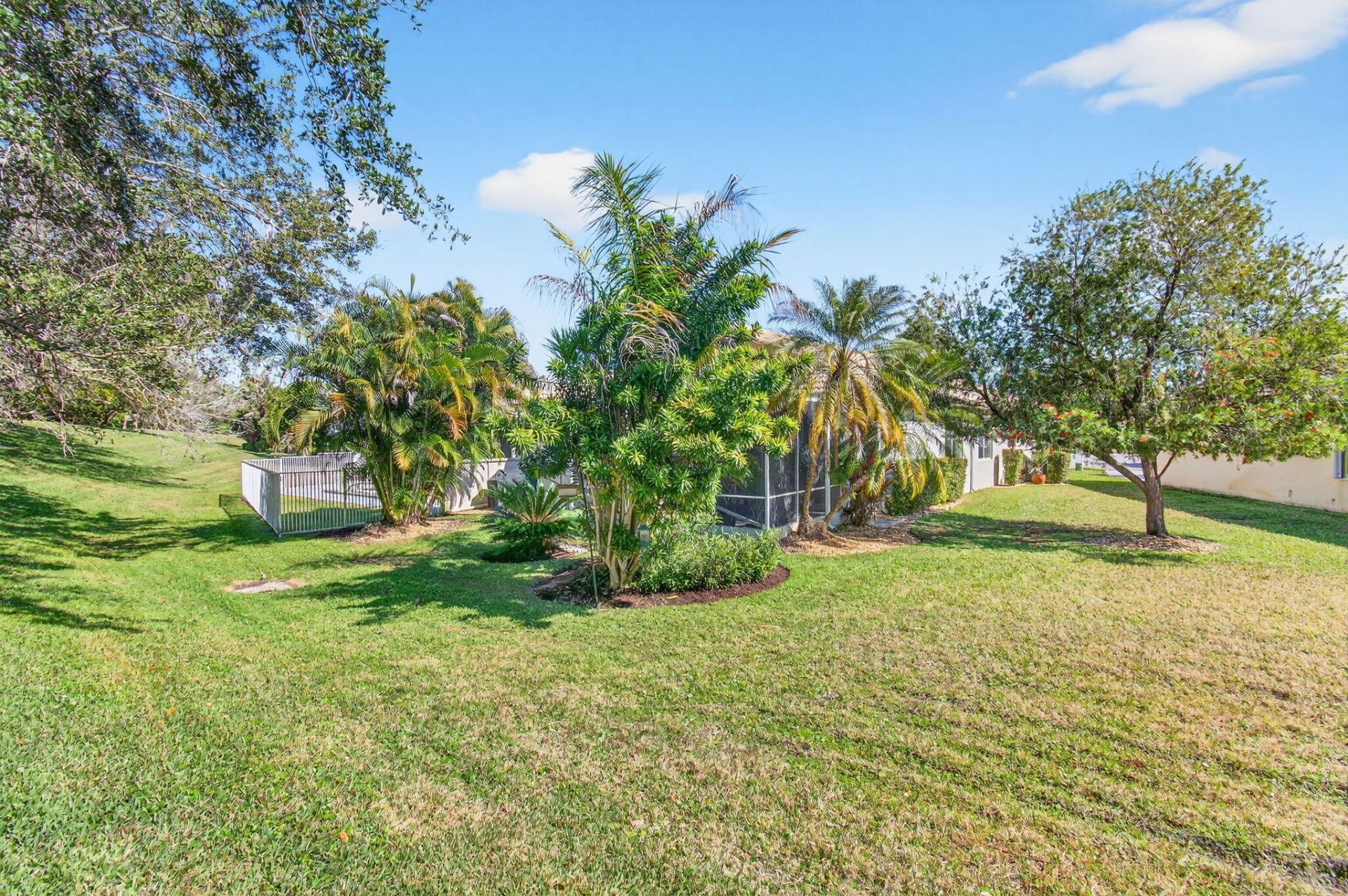 9168 Bay Point Circle, West Palm Beach, FL 33411 Photo