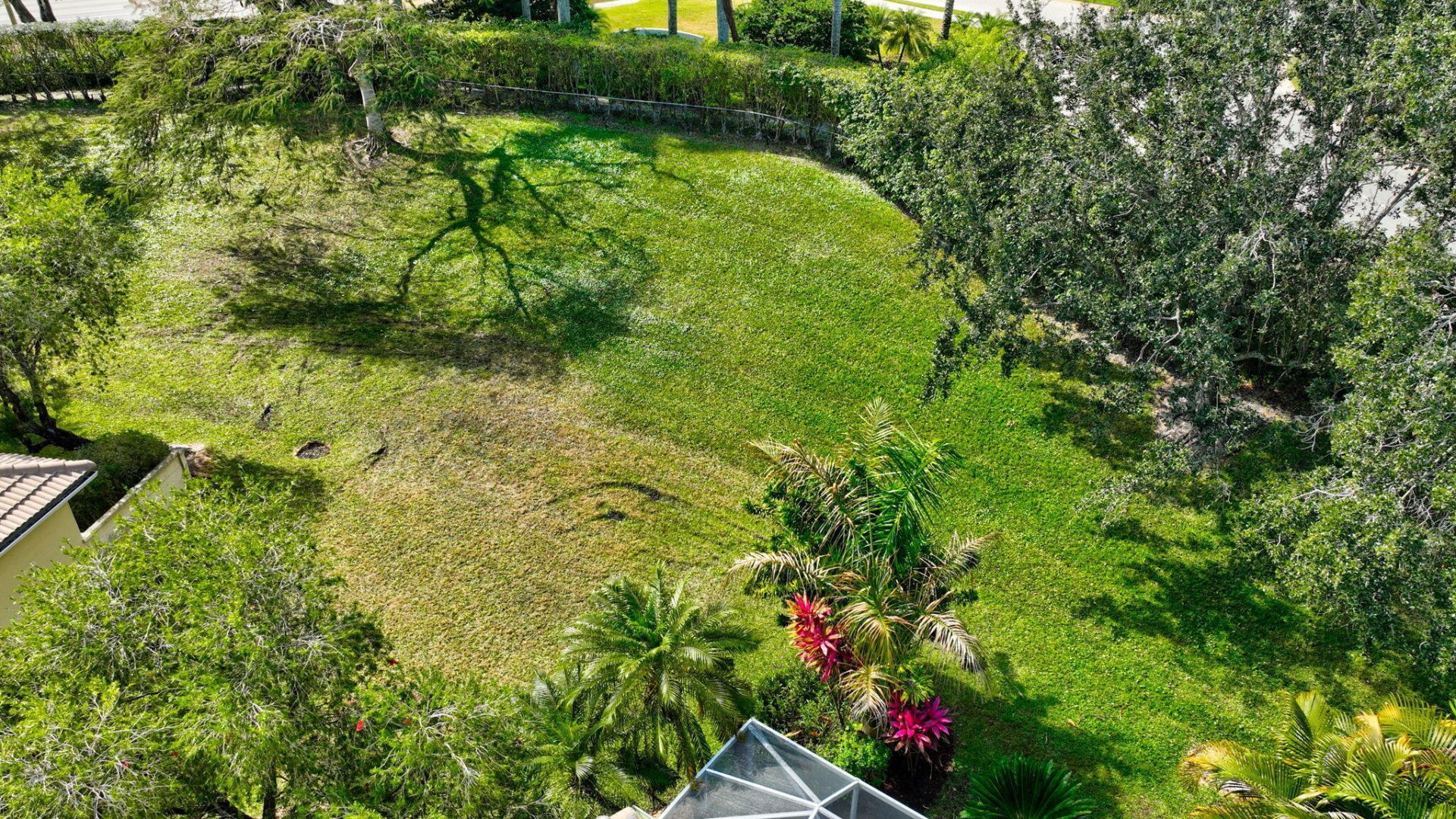 9168 Bay Point Circle, West Palm Beach, FL 33411 Photo