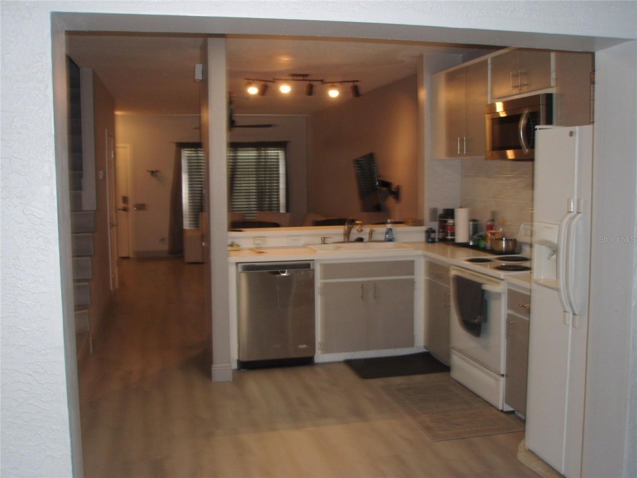 6210 Bayside Key Drive, Tampa, FL 33615 Photo