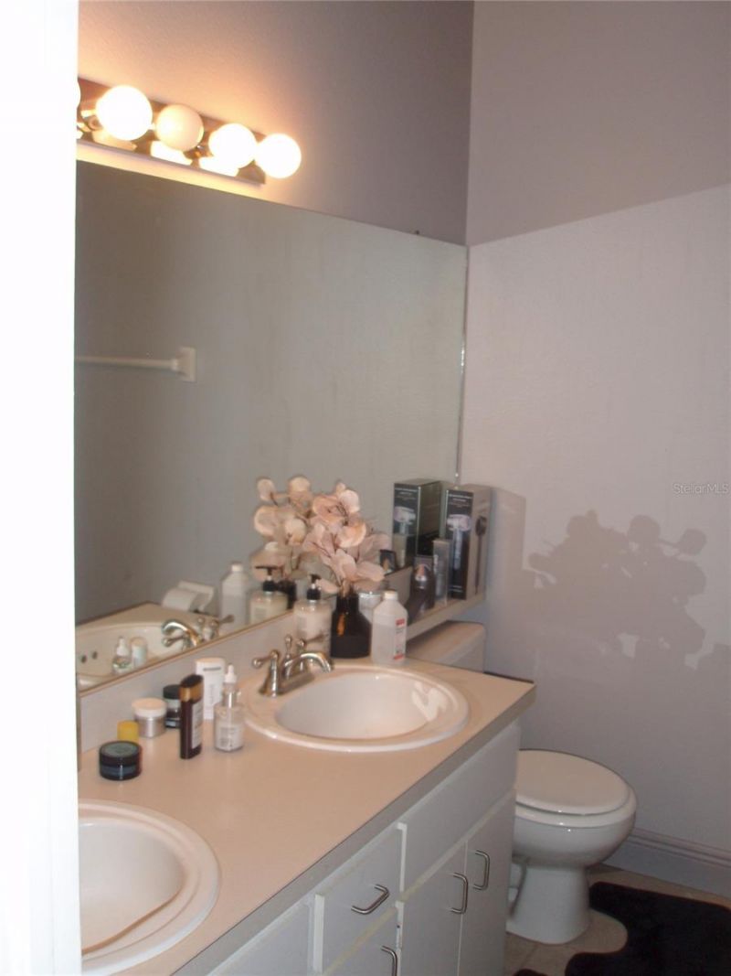 6210 Bayside Key Drive, Tampa, FL 33615 Photo