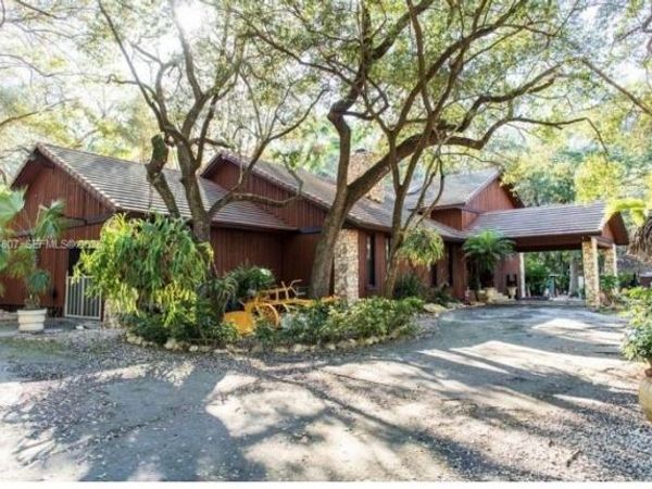 15425 SW 268th St, Homestead, FL 33032