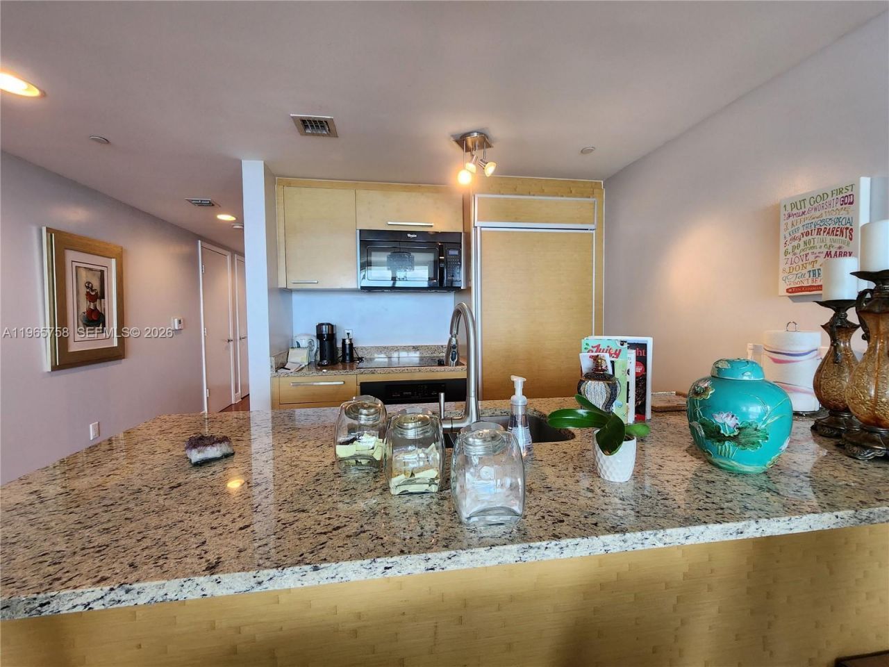 1800 S Ocean Dr, Unit 2406, Hallandale Beach, FL 33009 Photo