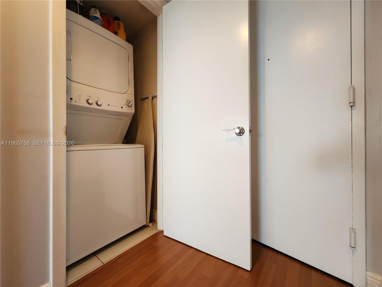 1800 S Ocean Dr, Unit 2406, Hallandale Beach, FL 33009 Photo