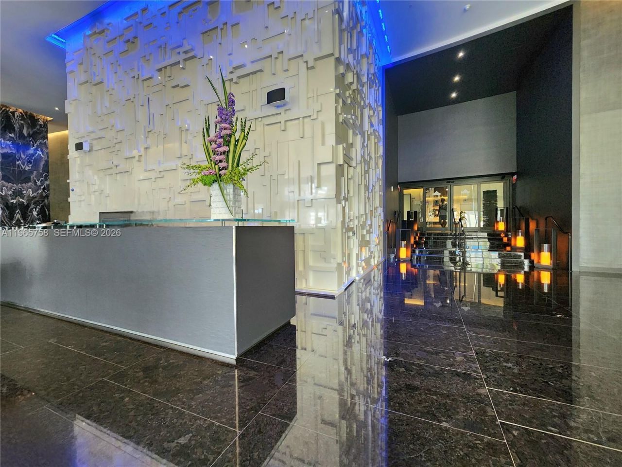 1800 S Ocean Dr, Unit 2406, Hallandale Beach, FL 33009 Photo