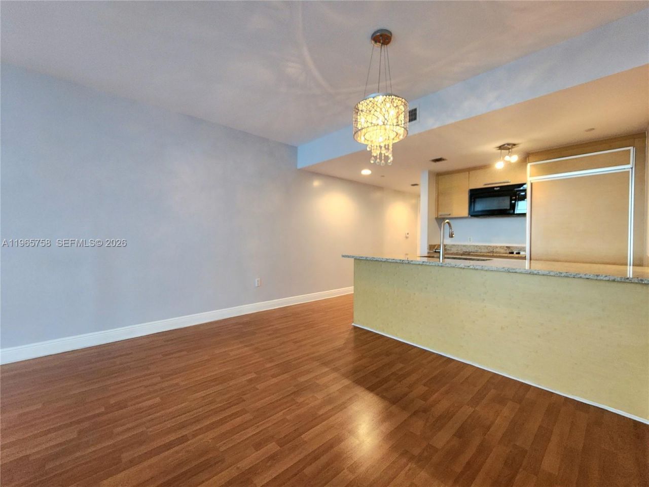 1800 S Ocean Dr, Unit 2406, Hallandale Beach, FL 33009 Photo
