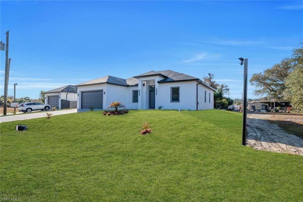 2803 3rd St W, Lehigh Acres, FL 33971 Photo