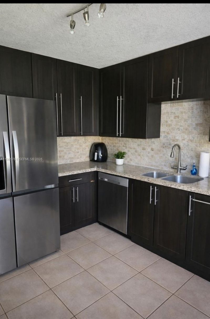 7509 SW 26th Ct, Unit 5, Davie, FL 33314 Photo