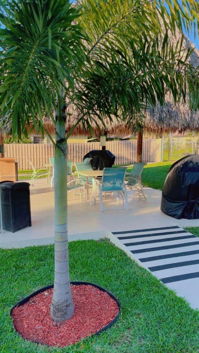 7509 SW 26th Ct, Unit 5, Davie, FL 33314 Photo