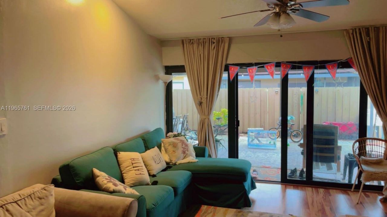 7509 SW 26th Ct, Unit 5, Davie, FL 33314 Photo