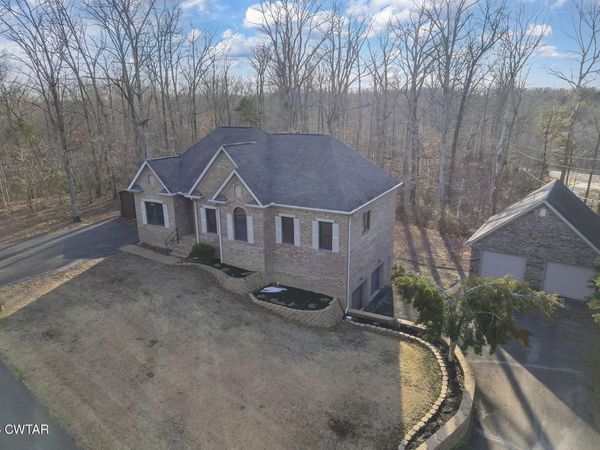 40 Pine Cove, Parsons, TN 38363