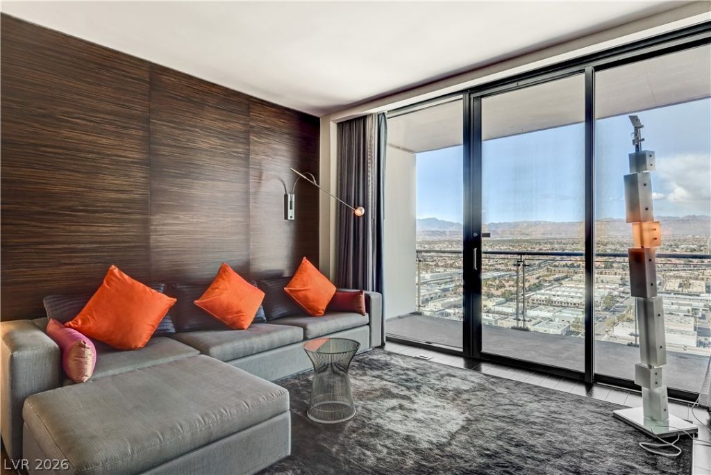 4381 W Flamingo Road, Unit 2807, Las Vegas, NV 89103 Main Photo